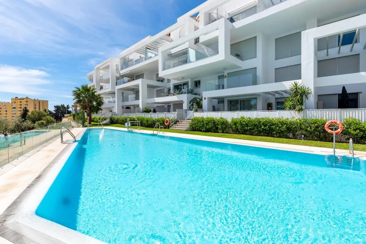 Wintowinrentals Whitestones Amazing Apartment Torremolinos
